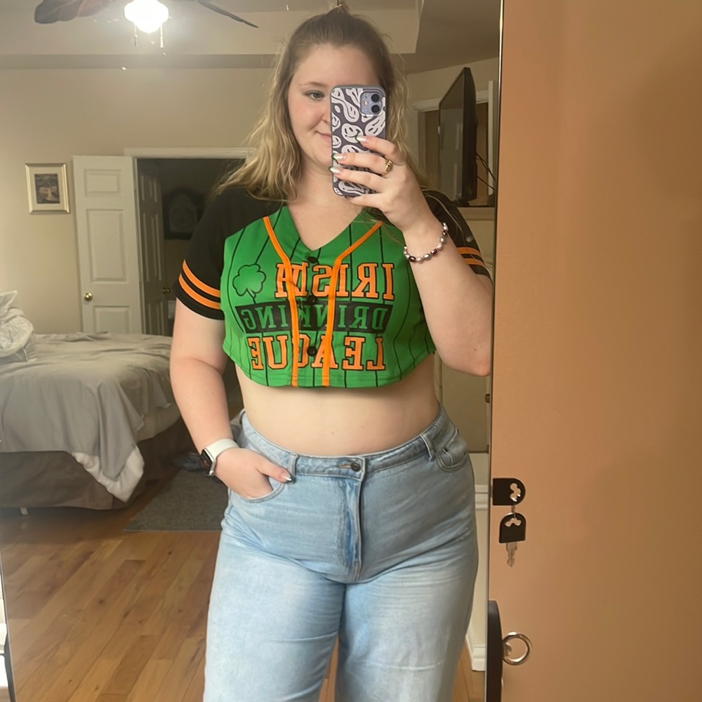 Irish Drinking League Crop top
